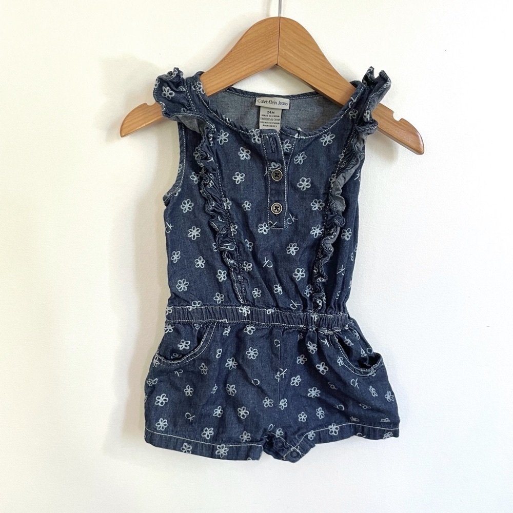 4/$20💥Chambray Printed Henley Shorty Romper, Ruffles, Sleeveless, Leg Snaps